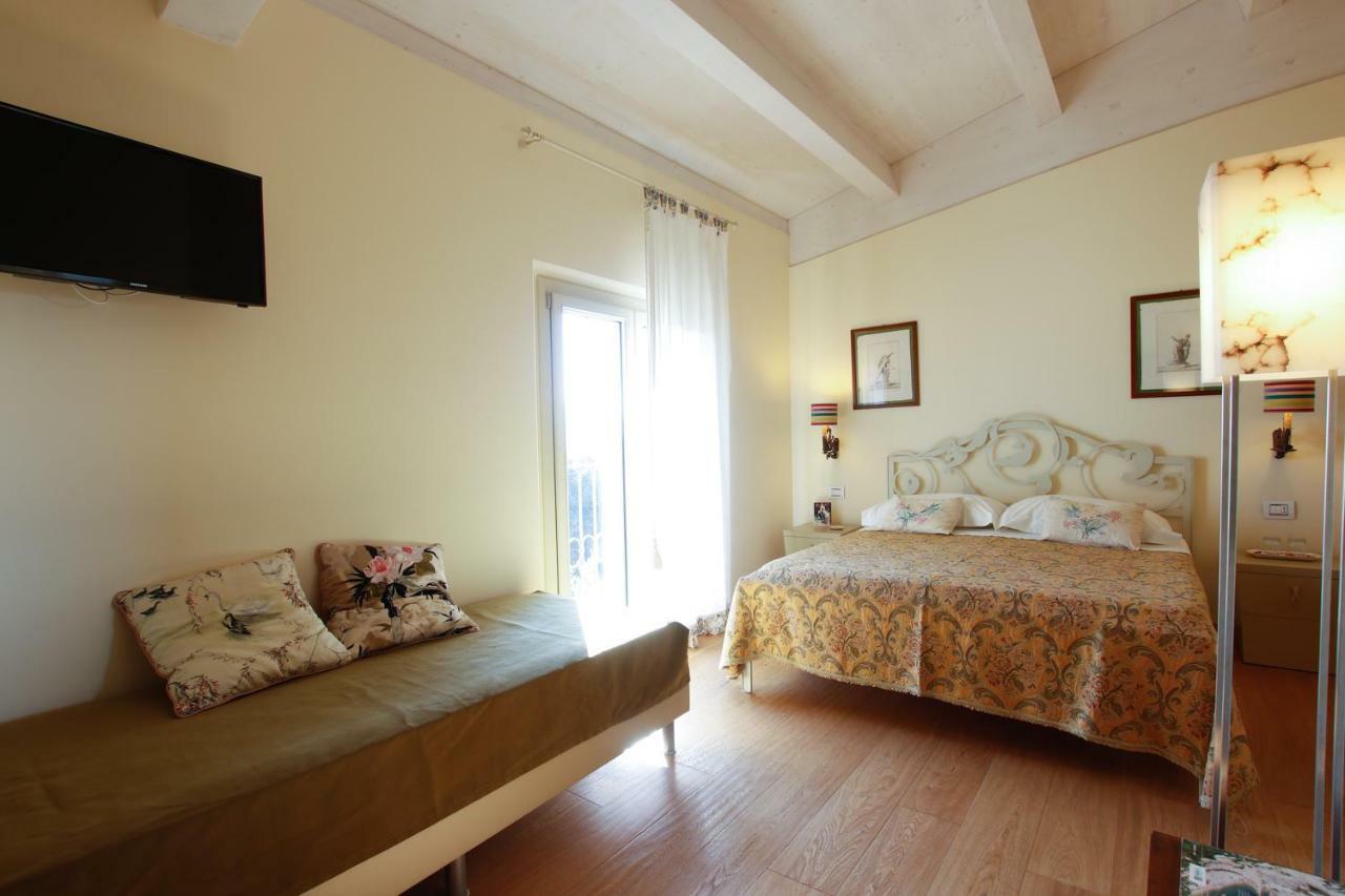 B&B Villa Fioreconero Montacuto 外观 照片